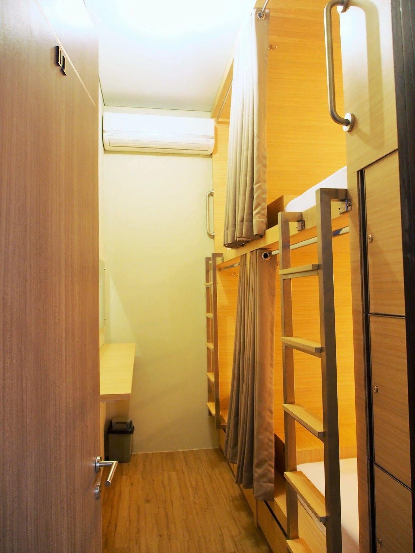 Spot On 91821 The Packer Lodge Jakarta Exterior photo